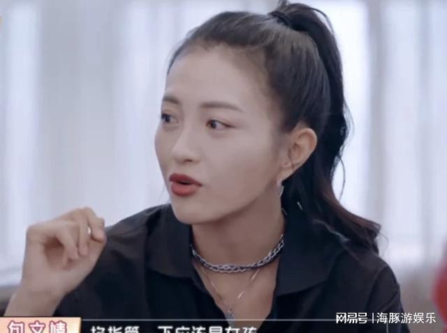 莫小棋曾预言蔡徐坤2023下半年公开恋情 曾预言贾乃亮黄晓明等事件都应验!