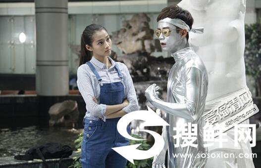 国民女儿关晓彤背景不简单！爷爷是老舍好友，爸爸竟然是他！