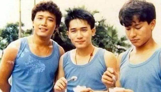 刘德华出道39年首个演唱会完整版（一个时代的巨星）(14)
