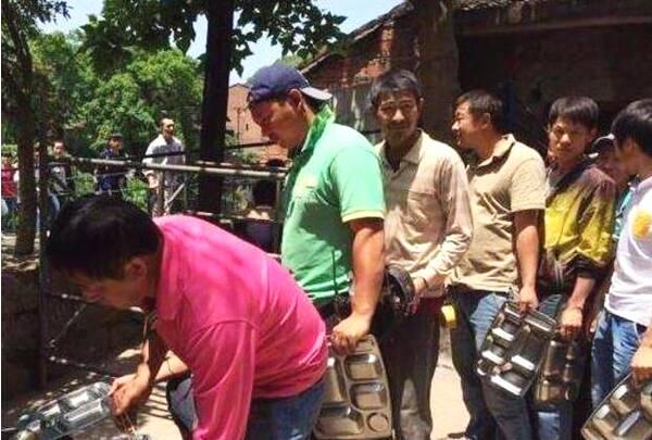 刘德华出道39年首个演唱会完整版（一个时代的巨星）(4)