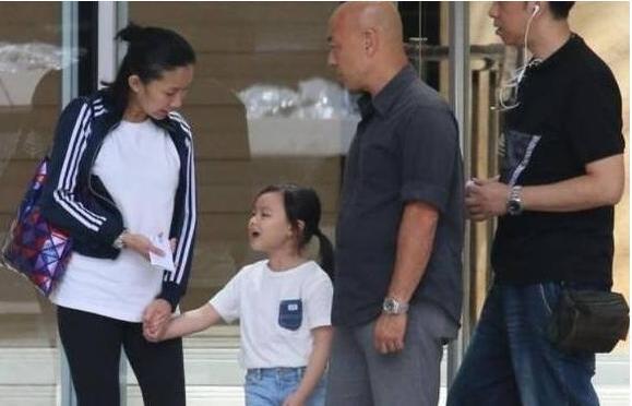刘德华出道39年首个演唱会完整版（一个时代的巨星）(7)