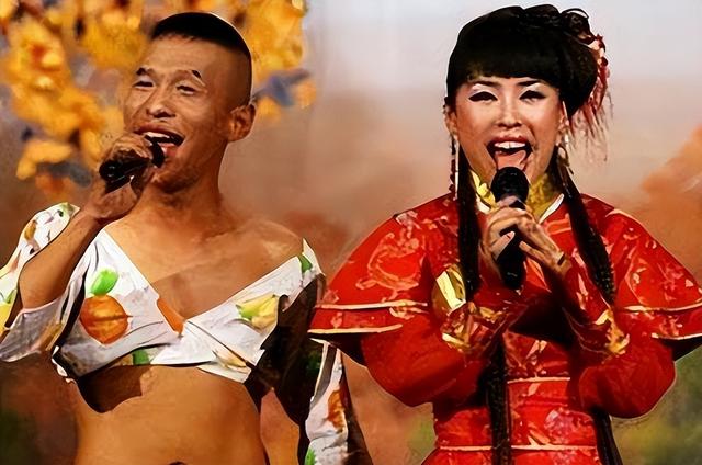 宋小宝成名前后两任妻子（走红后抛弃老婆）(16)