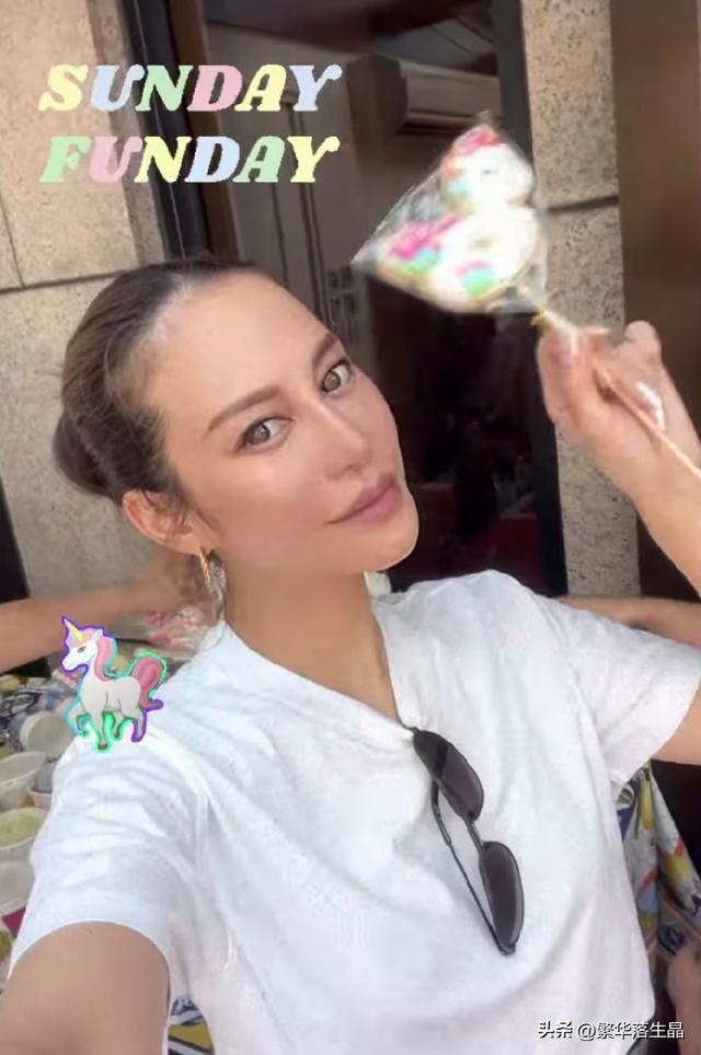 何超盈宣布订婚未婚夫小8岁（何超盈为女儿办生日会）(5)