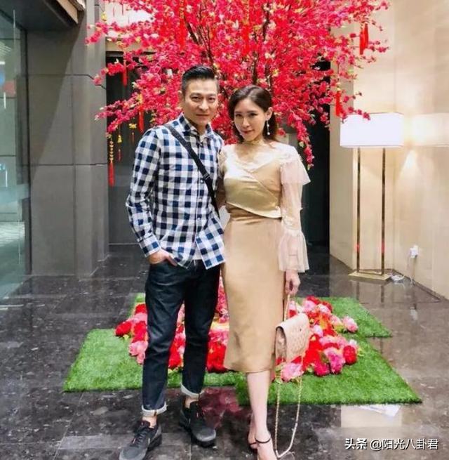 刘德华与他老婆的合照（刘德华小舅子曝光）(12)