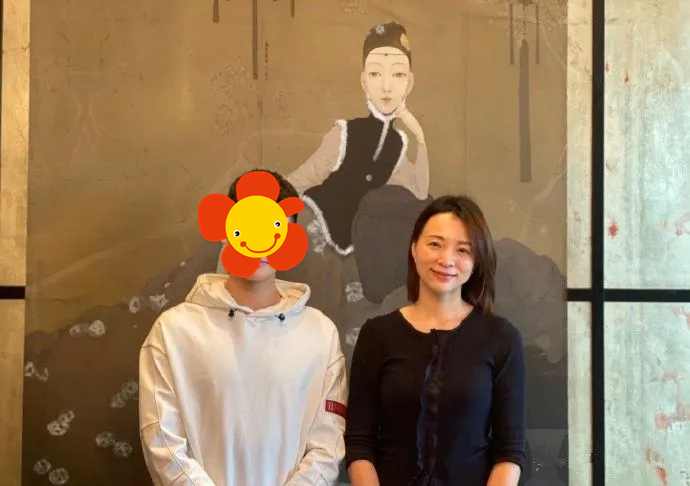 女明星素颜照和化妆对比照（明星素颜化妆大对比