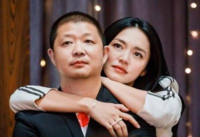 ​姚晨跟老公离婚，真的是因为韩三平么