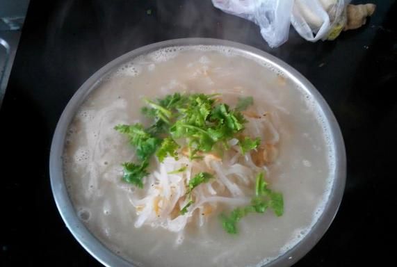 重阳节吃什么传统食物，说说各地九九重阳节，都怎么过吧！吃什么好吃的？图3
