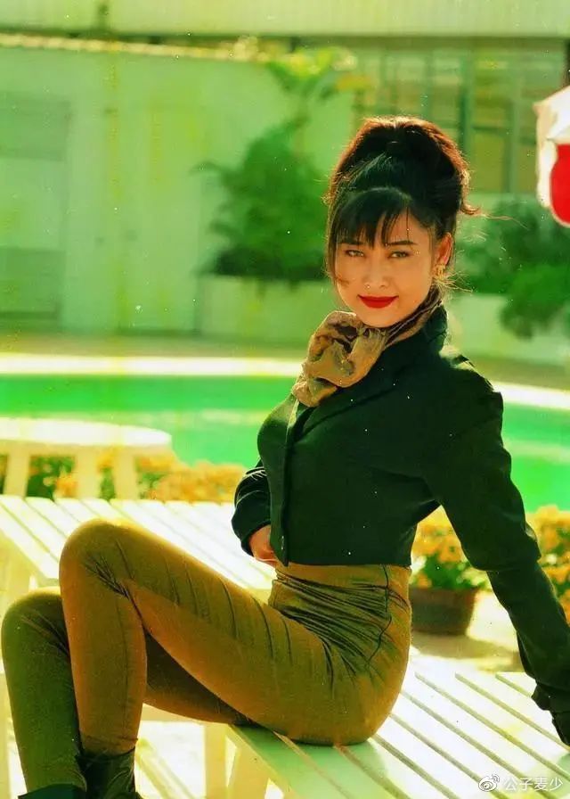 “一脱成名”的叶玉卿：风月片第一人，论性感邱淑贞不如她