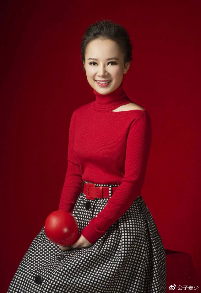 “盲人歌手”刘赛：倒贴2套别墅下嫁河南农村，如今丈夫成她的骄傲