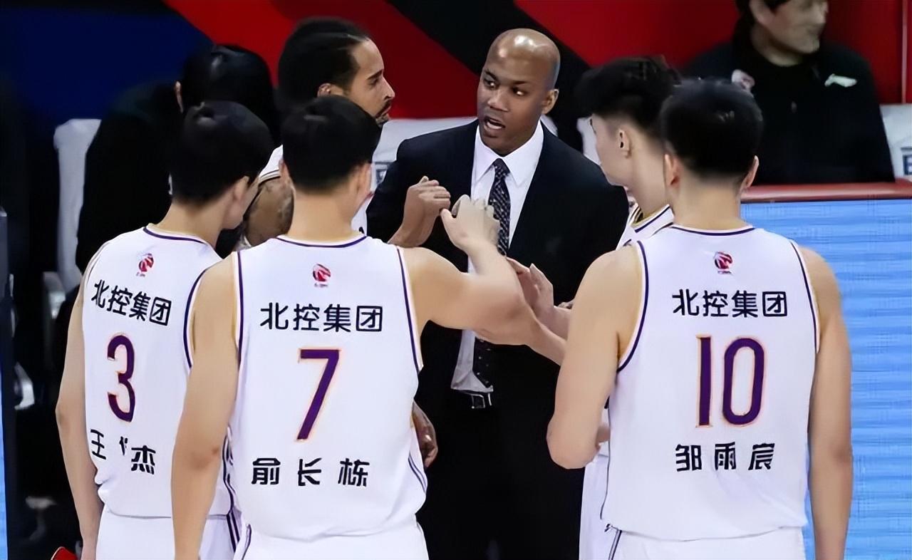 李晓勇个人资料简介（李晓勇拒绝为辽篮效力，正式投奔马布里，全力帮助北控打造青年军）