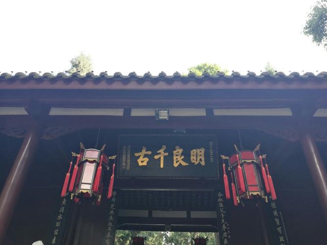 4、去武侯祠不仅可以看文物还有历史文化遗址体验馆，来这里就像一次穿越之旅一样。