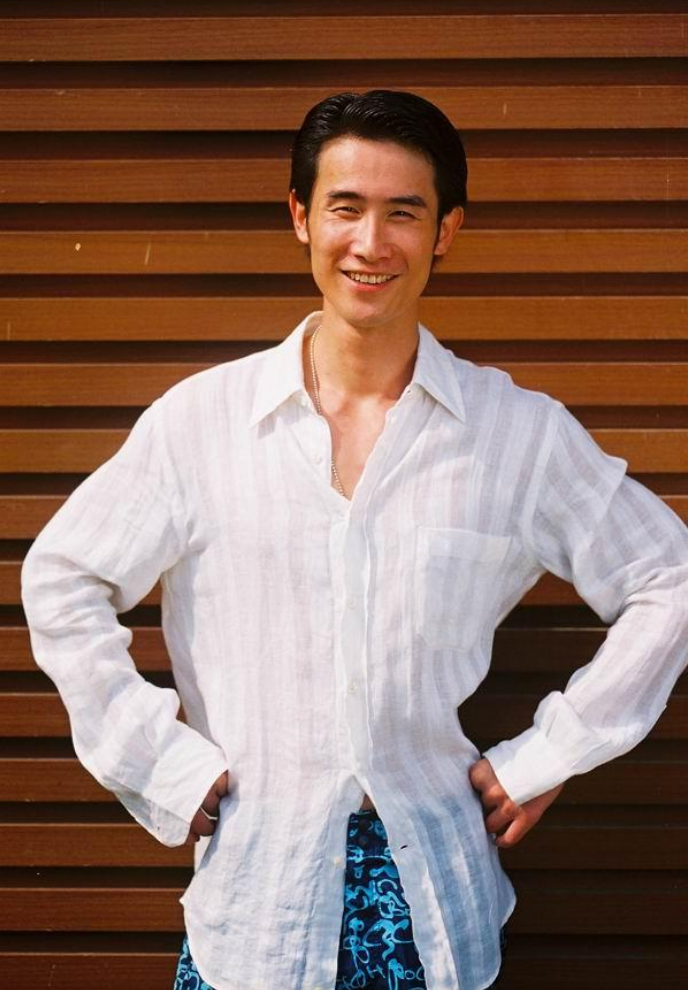 演员奇道个人资料：妻子瞒着父母偷户口本和他结婚，如今一家三口很幸福
