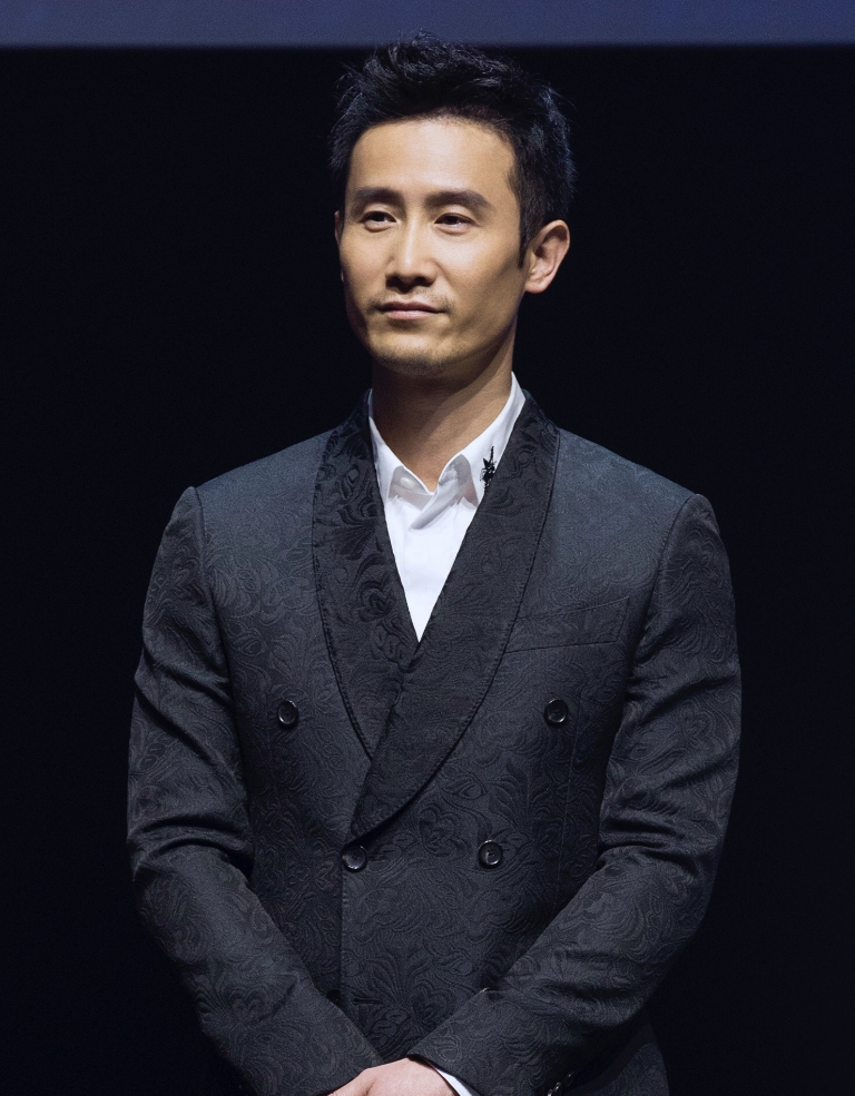 演员奇道个人资料：妻子瞒着父母偷户口本和他结婚，如今一家三口很幸福