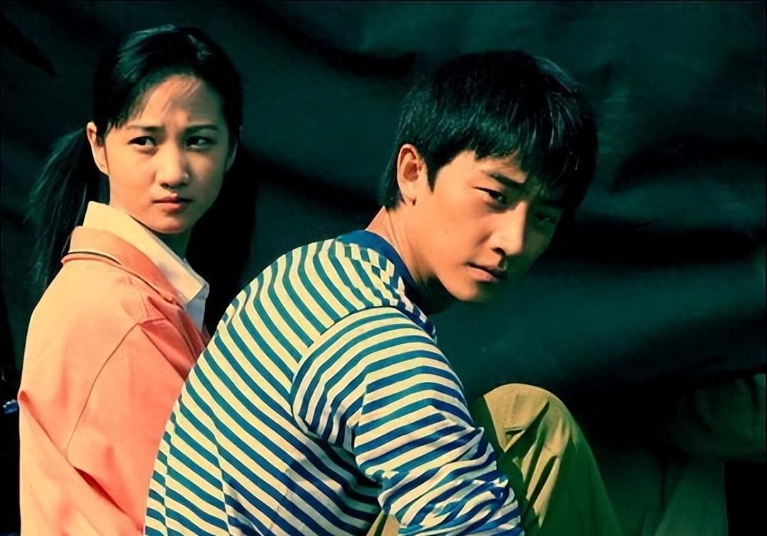不演戏就“消失”的黄轩个人资料，是娱乐圈“独一无二”的存在