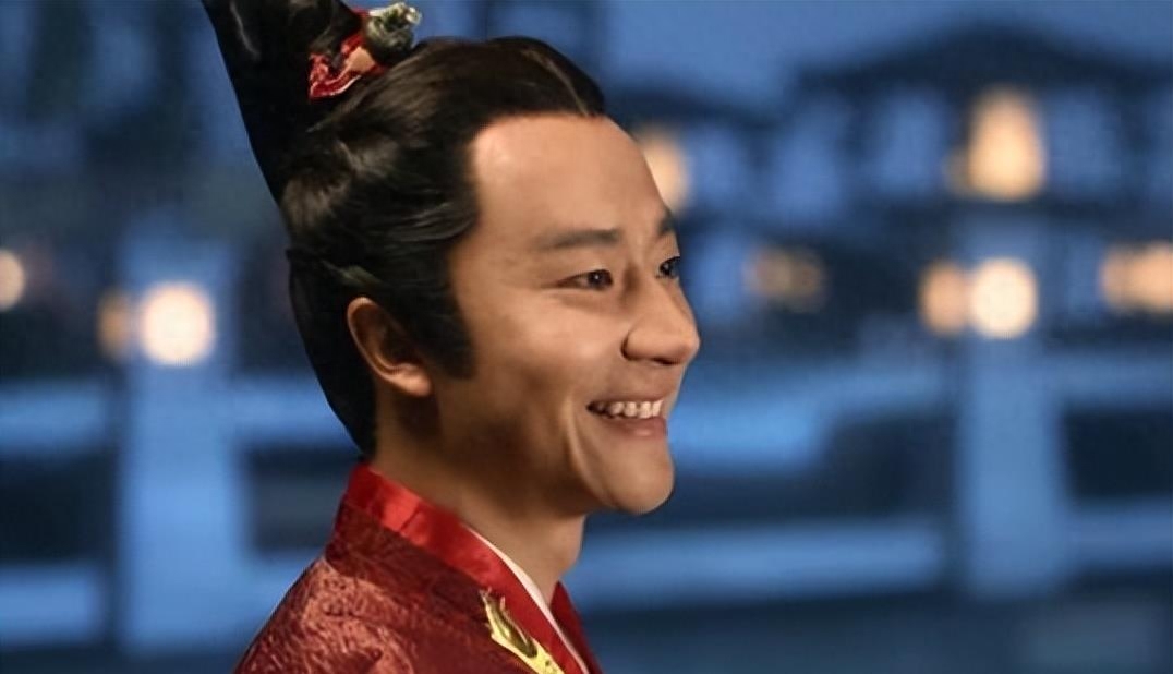 不演戏就“消失”的黄轩个人资料，是娱乐圈“独一无二”的存在