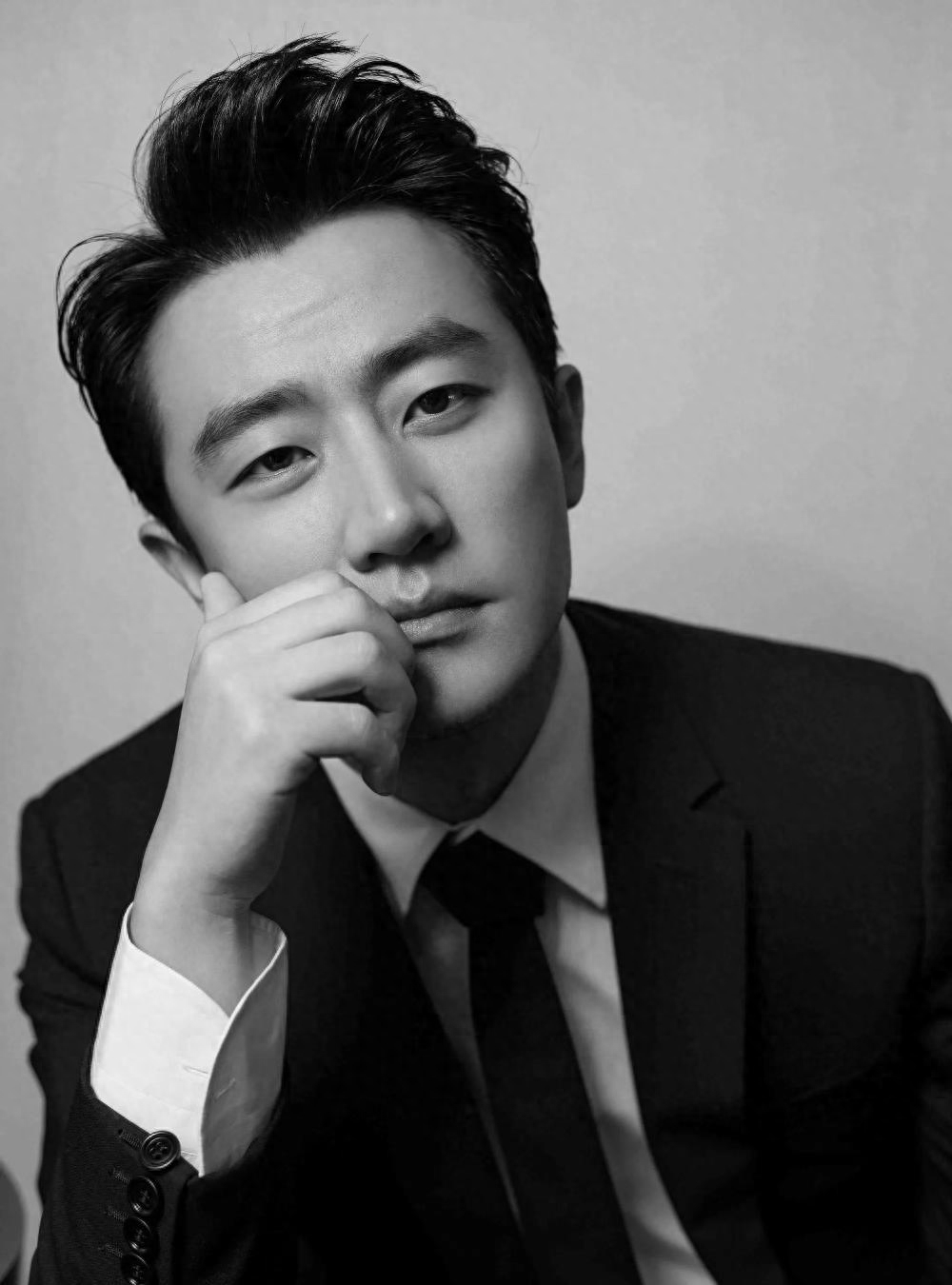 不演戏就“消失”的黄轩个人资料，是娱乐圈“独一无二”的存在