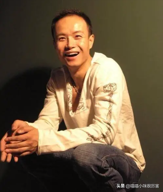 “不可一世”的乐嘉个人资料，终于还是“落魄”了