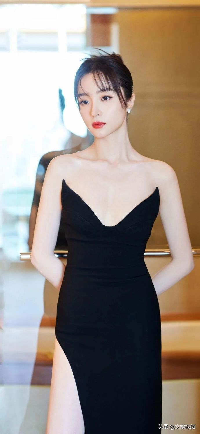 内娱女星绰约多姿，她冰清玉洁——胡冰卿个人资料