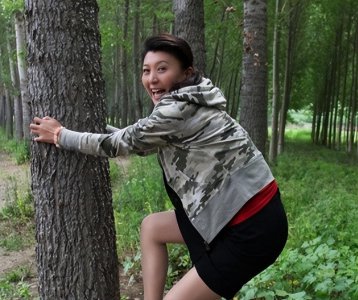 ​闫学晶的老公是谁(“二人转女王”闫学晶：两段婚姻三个孩子，两任丈夫都是二婚