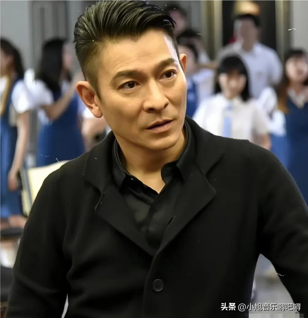 从出道至今依然无法超越的刘德华，为什么能火40年？