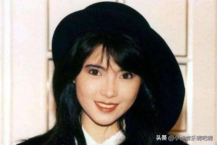 从出道至今依然无法超越的刘德华，为什么能火40年？