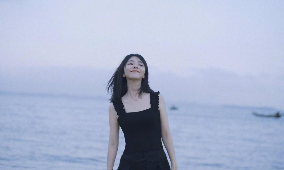 “身世悲惨”谭松韵：母亲因车祸去世，她却从未因此卖惨