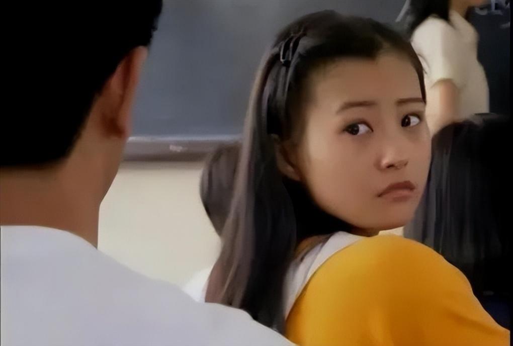 演员郝蕾：二婚嫁圈外老公刘烨，生下双胞胎，离异后生活状况如何