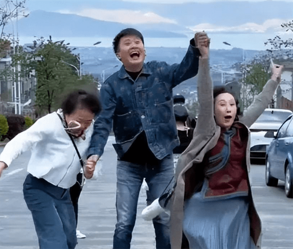 杨帆简历及个人资料简介(央视主持人杨帆近况)