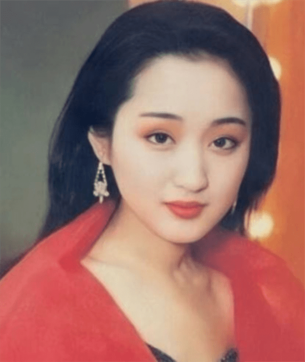 杨钰莹多大了年龄(杨钰莹现任丈夫是谁)