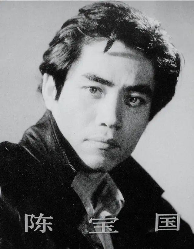 与初恋恩爱41年的老戏骨陈宝国，如今最大心病就是不火的演员儿子