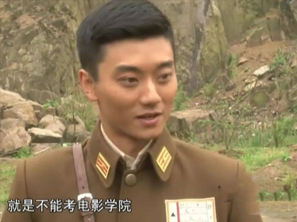 与初恋恩爱41年的老戏骨陈宝国，如今最大心病就是不火的演员儿子