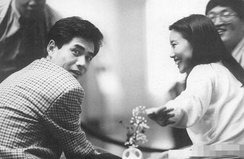 与初恋恩爱41年的老戏骨陈宝国，如今最大心病就是不火的演员儿子