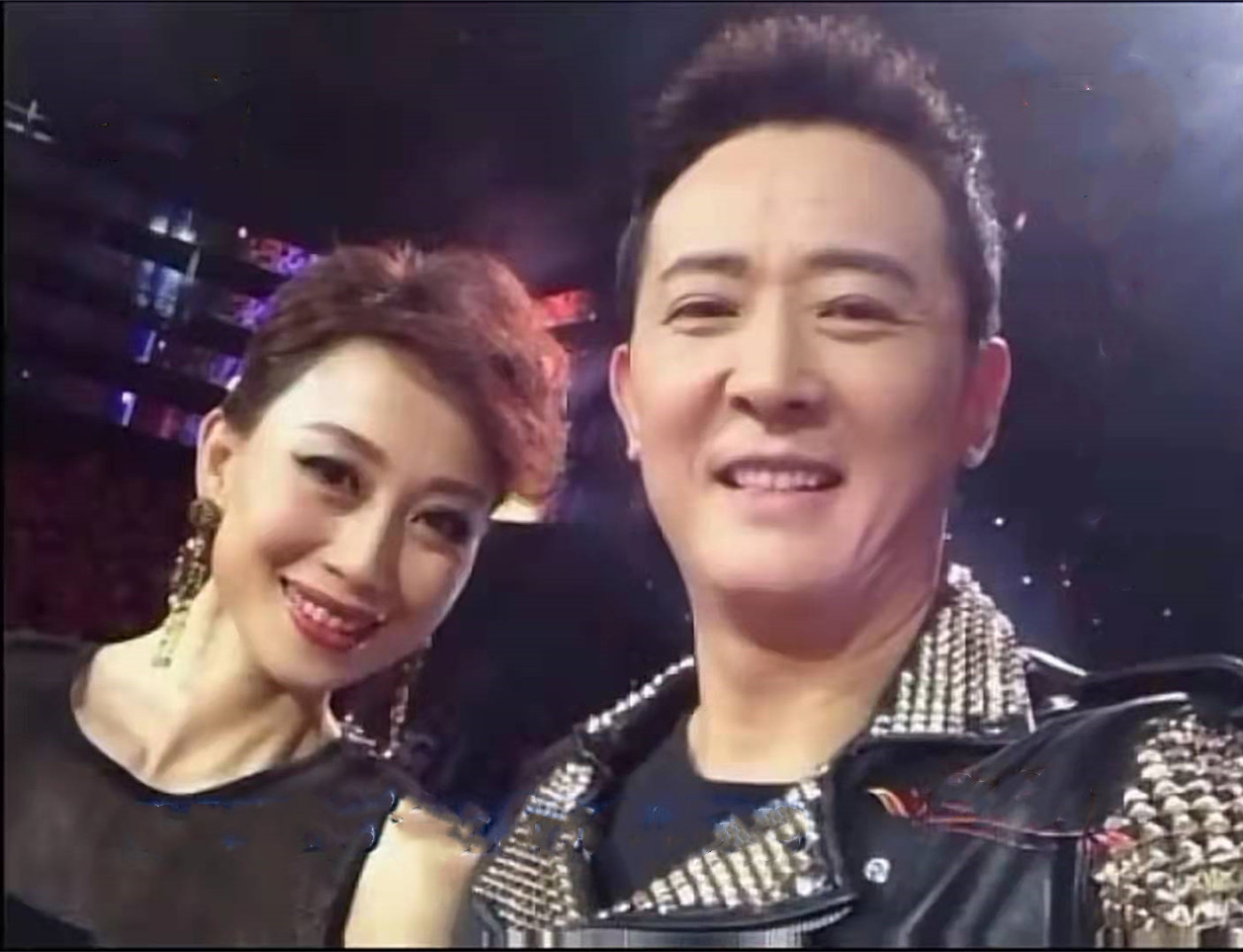 汪正正：最穷时追求妻子，结婚20年成“宠妻狂魔”，一家三口幸福