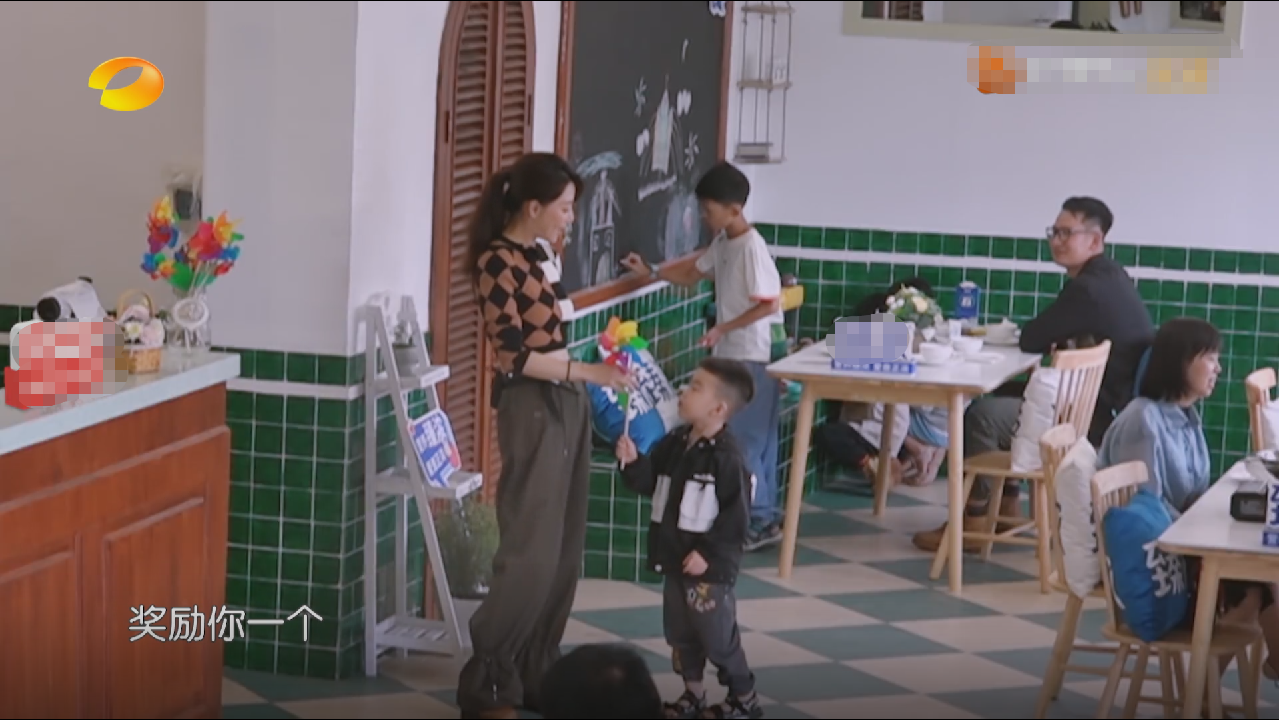 第一次录真人秀，就放得这么“开”，她还是那个女演员殷桃吗？