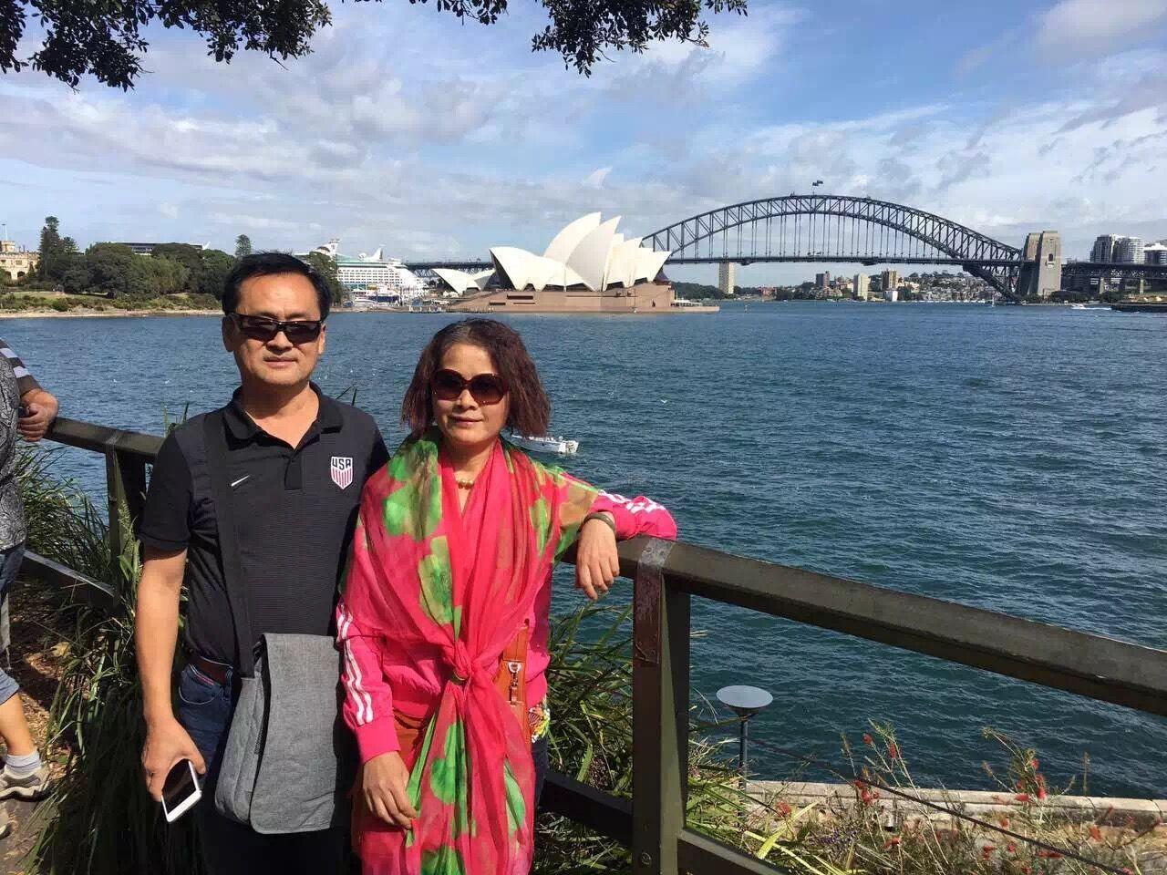 与丈夫AA制的颖儿，父母为了她分居7年，她生完孩子9天就复出拍戏