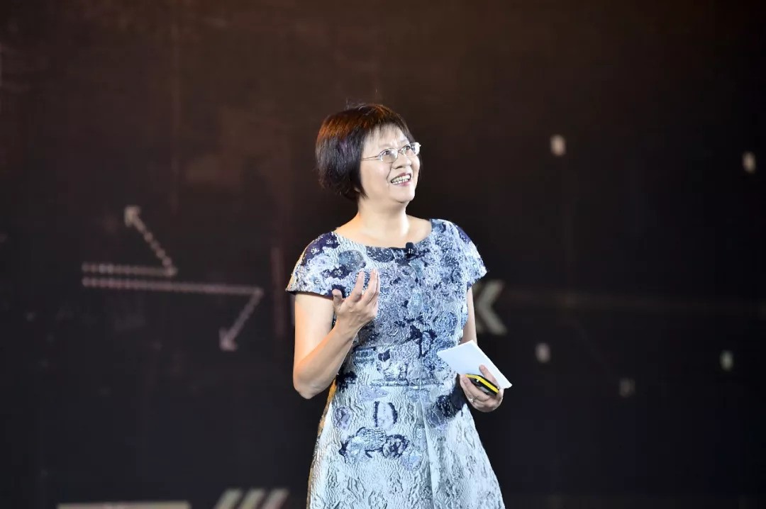 把李国庆“踢出”当当的俞渝，才是“乘风破浪”的姐姐？