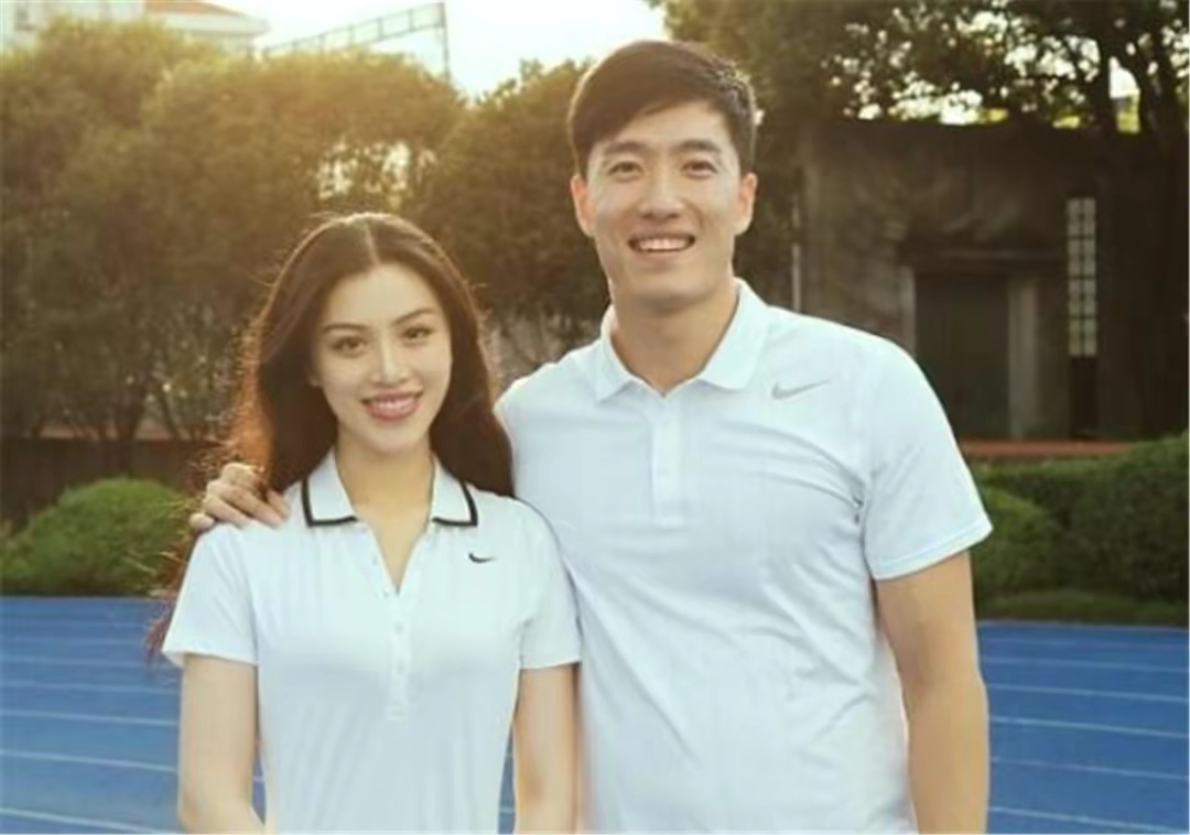 世界冠军刘翔：我创造了亚洲的奇迹，却洗不掉人生那个“污点”