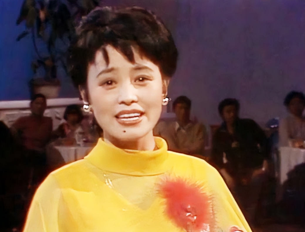 离婚47年至今单身的朱明瑛，忘不了儿子成长中的泪与痛