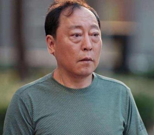倪大红：娶倪萍妹妹当老婆，结婚三十多年无绯闻，成功离不开妻子