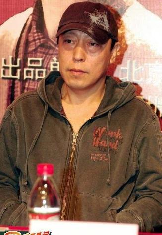 倪大红：娶倪萍妹妹当老婆，结婚三十多年无绯闻，成功离不开妻子
