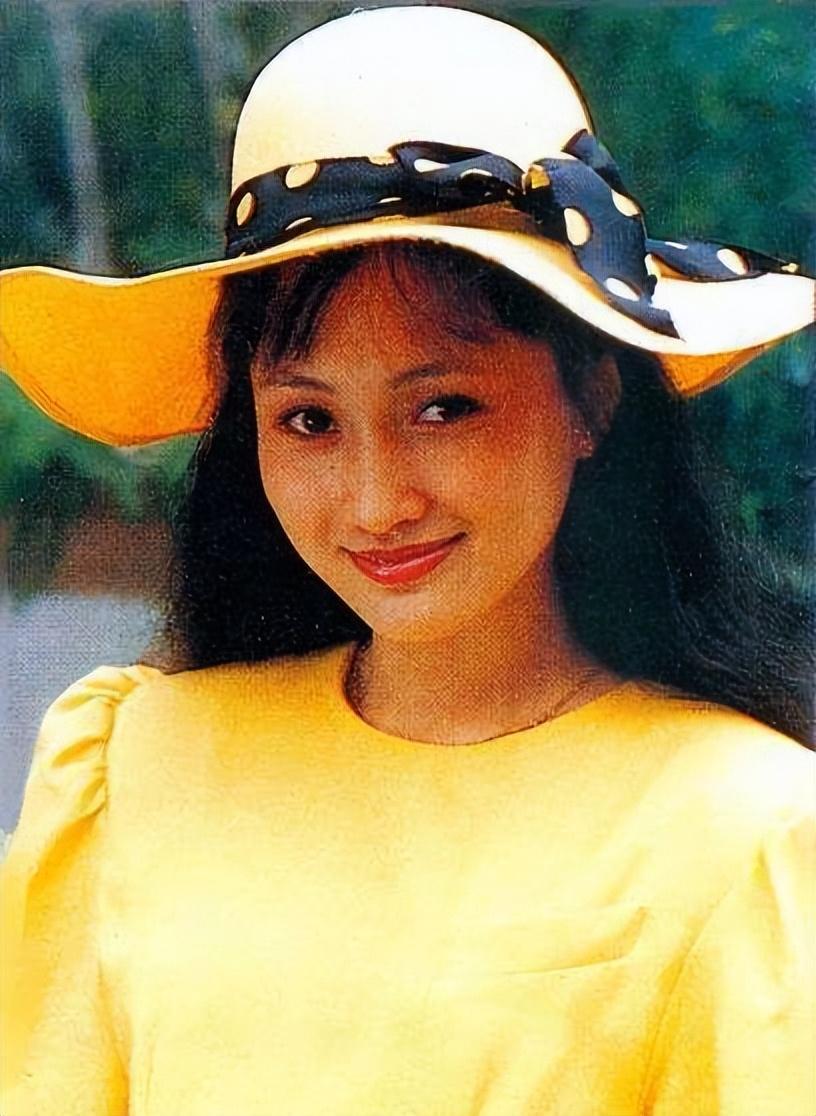 曾因丑拍戏一半被导演辞退的王志文，如今却成一代“风流”视帝