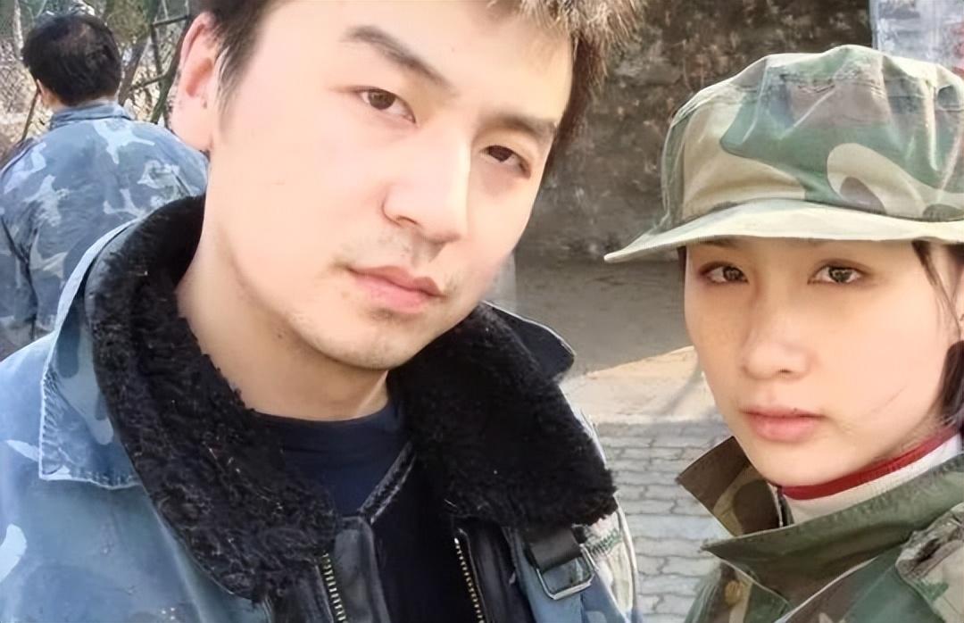 雷佳音荣获“最佳男演员”，荣誉的背后，离不开老婆翟煦飞的支持