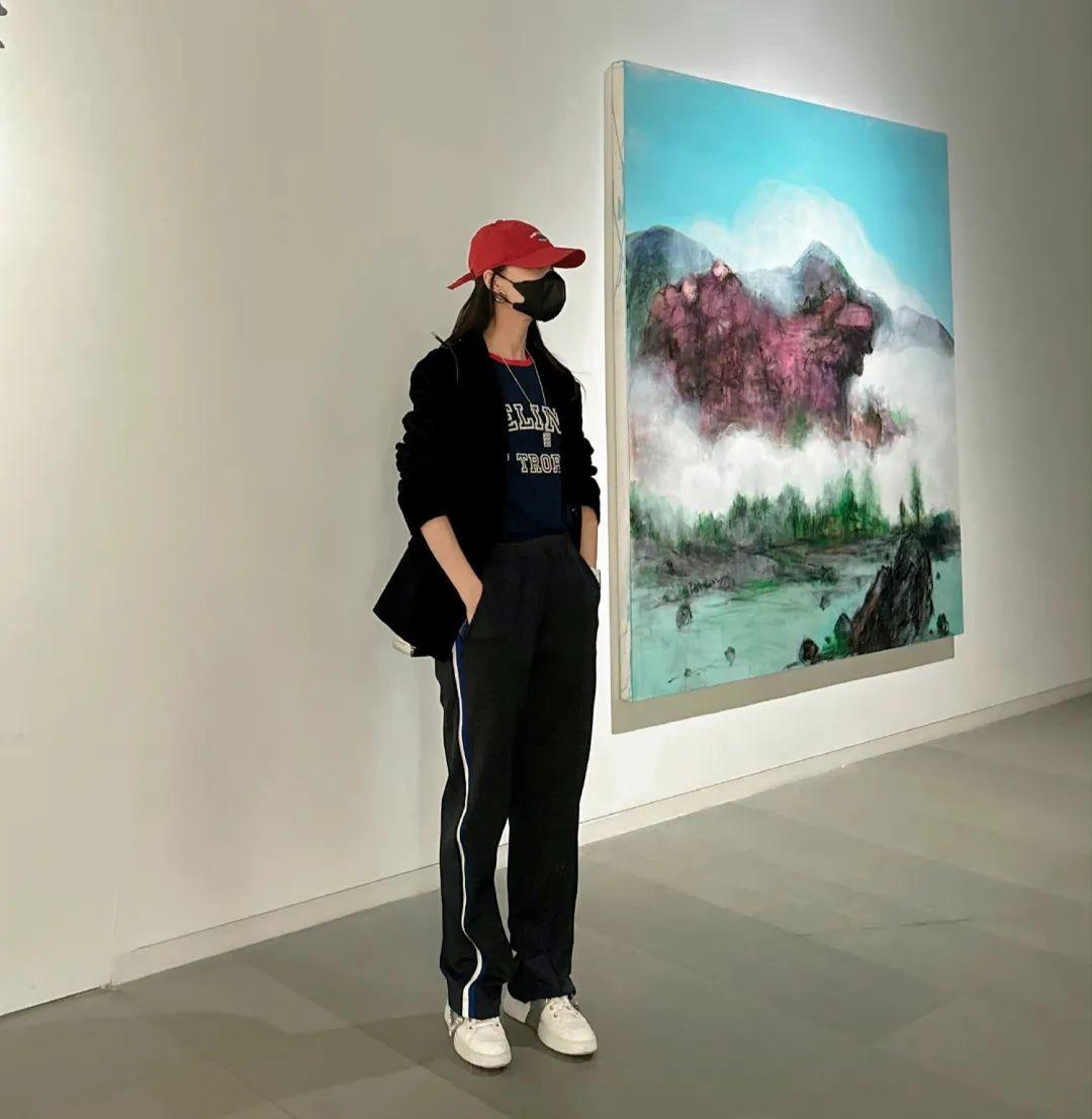 雷佳音荣获“最佳男演员”，荣誉的背后，离不开老婆翟煦飞的支持