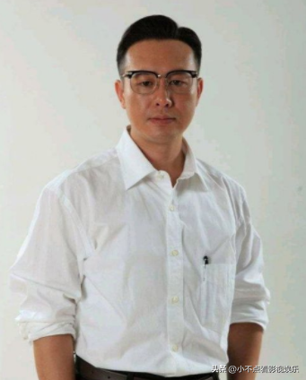 敲打流量小生珍惜羽毛，被业界称为“明星教父”，张颂文有多厉害