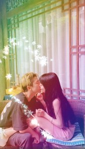 ​“网红鼻祖”郭美美出狱一年后现状：与小鲜肉谈恋爱，买宾利旅游