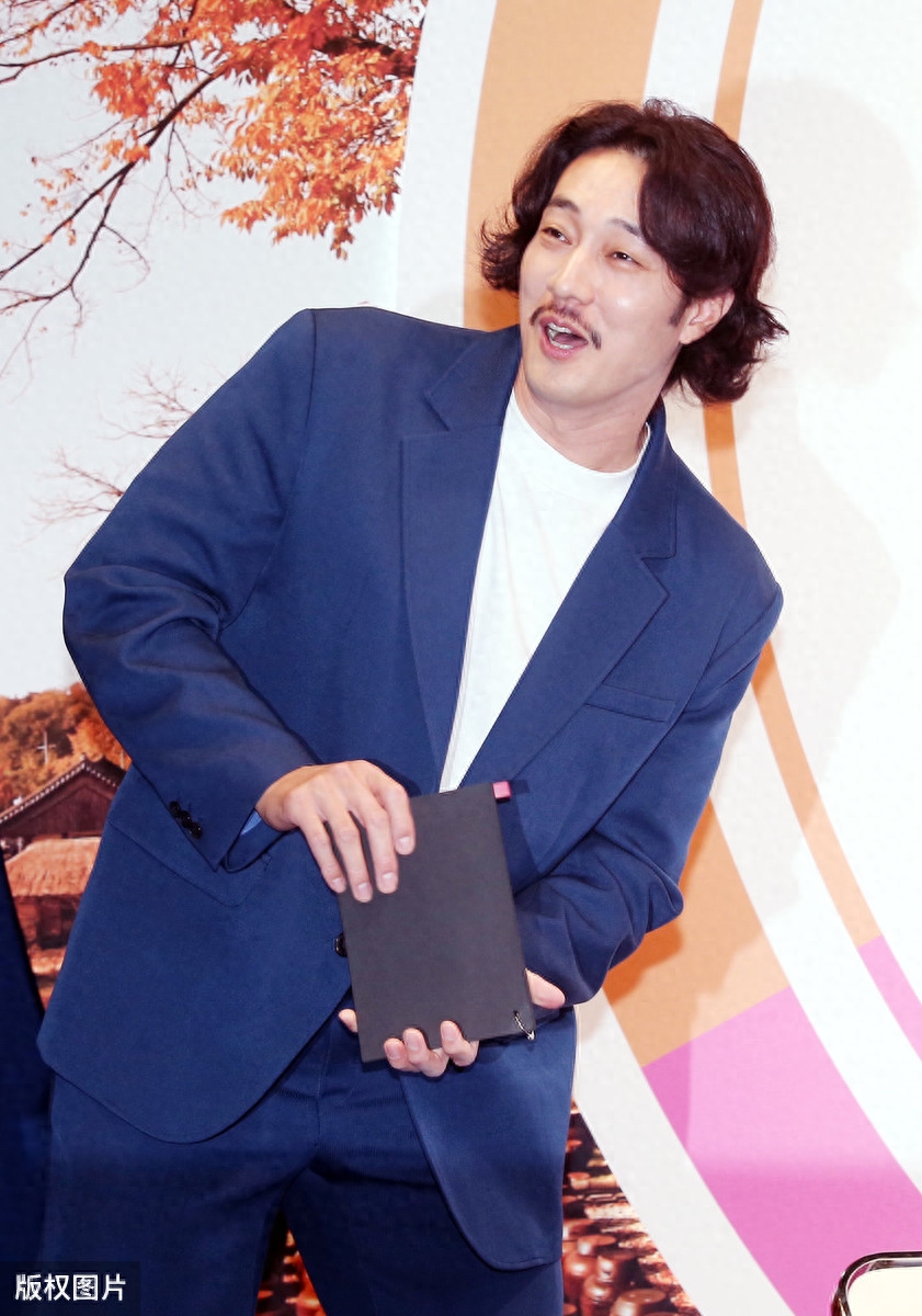 苏志燮赵恩静官宣结婚，两人相差17岁却被赞般配，皆因人气对等？