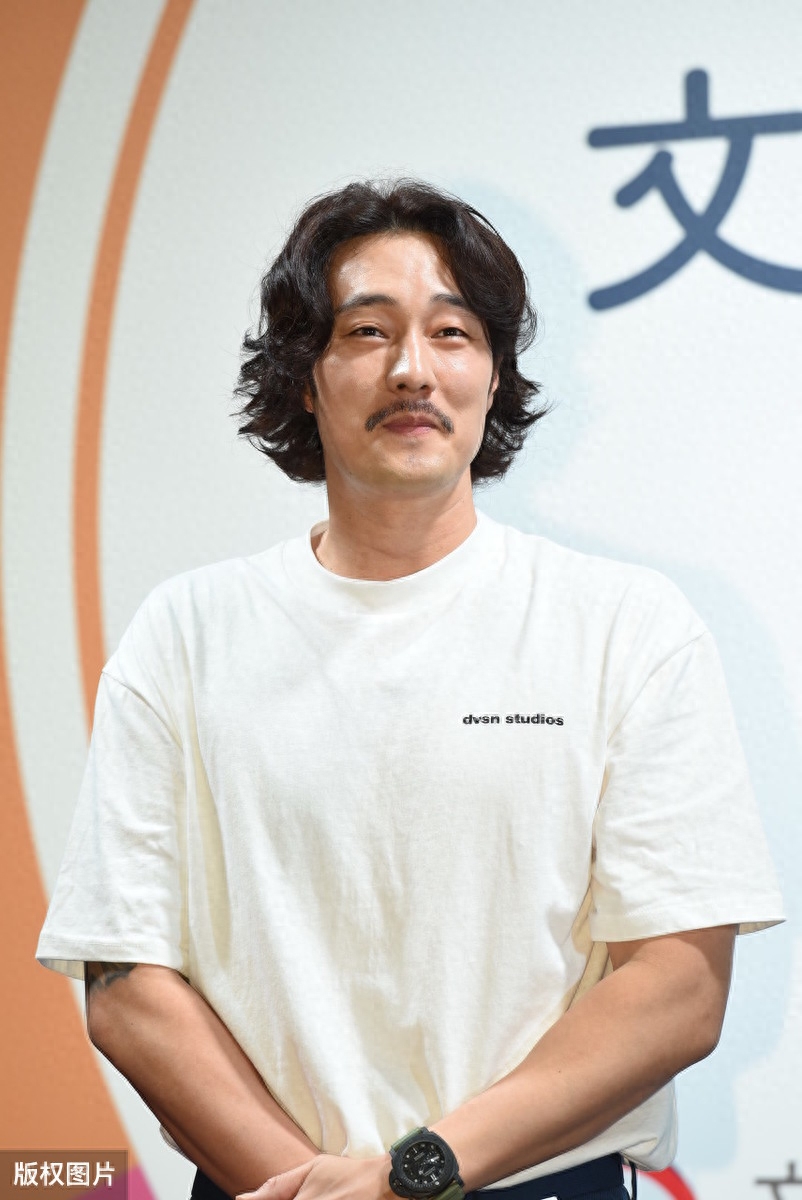 苏志燮赵恩静官宣结婚，两人相差17岁却被赞般配，皆因人气对等？