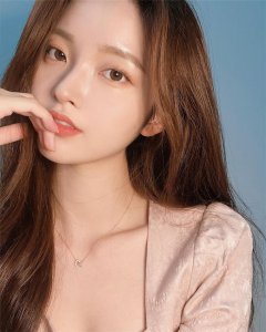 ​韩国网红模特金娜熙 (Kim Na Hee)甜美型真好看