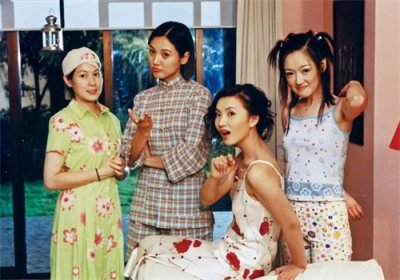 ​陈好的个人简介：嫁大8岁富豪，婚后连生三胎，如今44岁有儿有女依旧年轻
