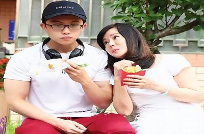 ​狄莺：坚持母乳喂养12年，过度盲目的溺爱让儿子进了监狱
